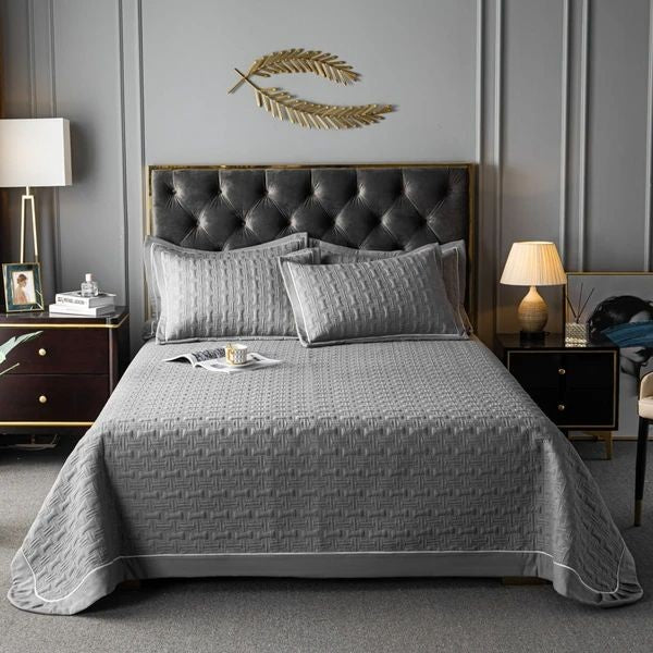 PREORDER Lightweight Coverlet – Elegant, Breathable & Versatile