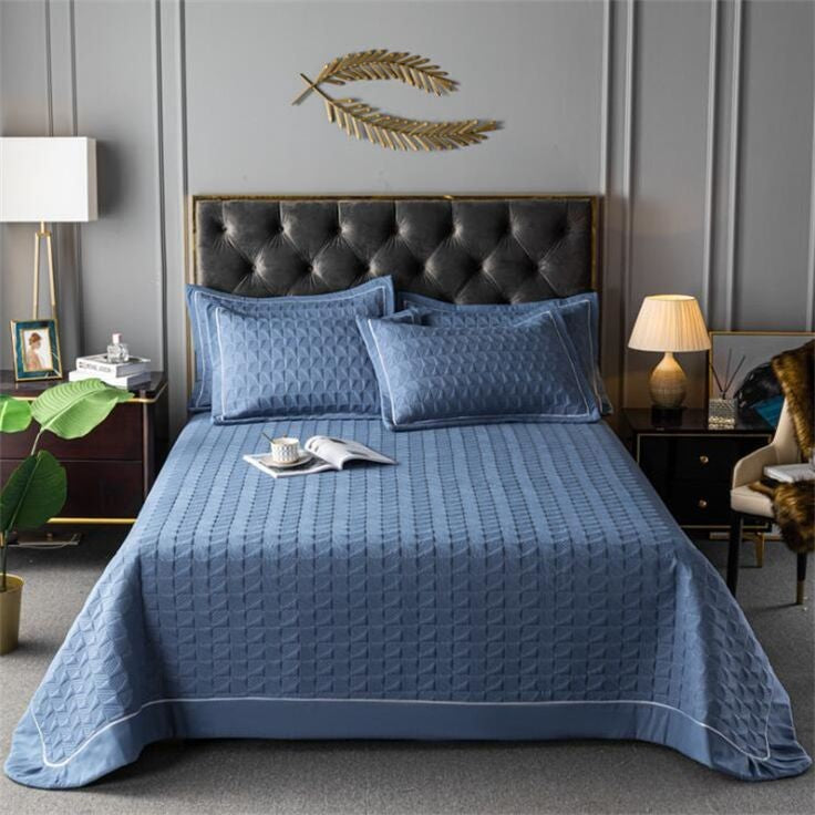PREORDER Lightweight Coverlet – Elegant, Breathable & Versatile
