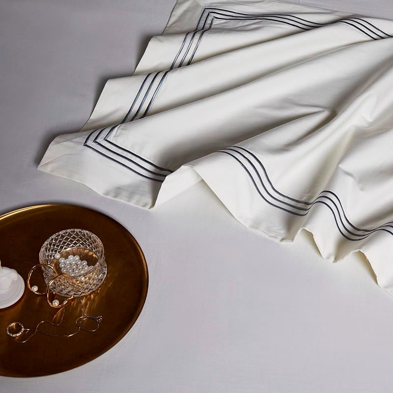 Pearl White Luxury Egyptian Comfort Cotton Duvet Cover Emperor- 8by8 (270x280cm)