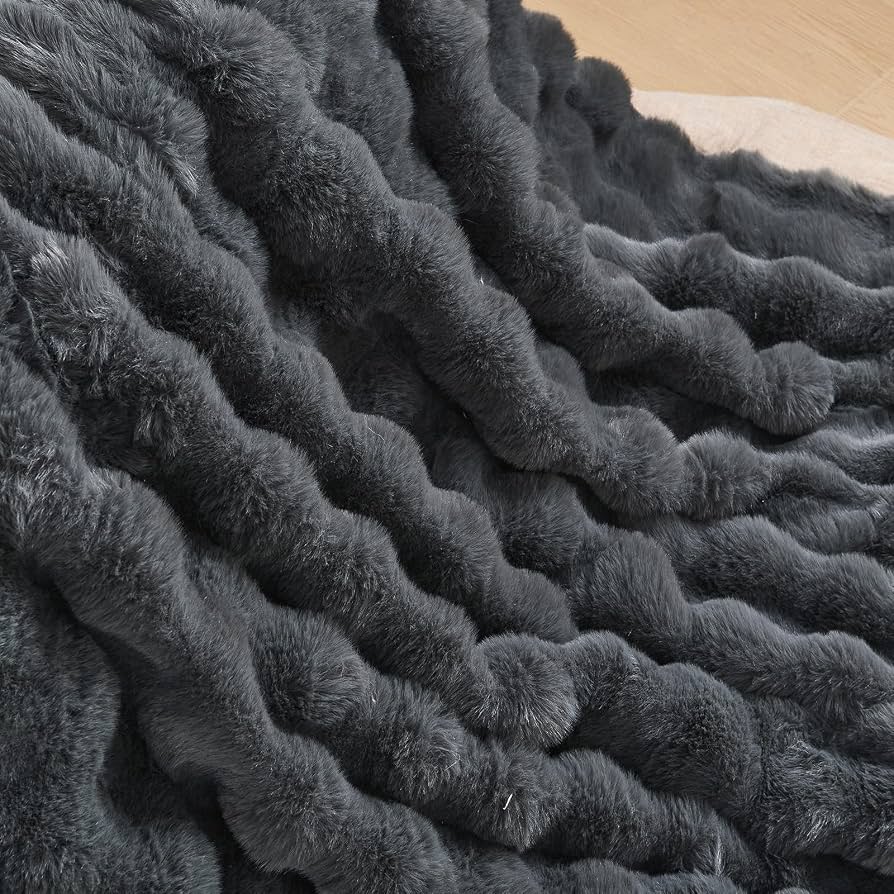 Faux Fur Bubble Throw Blanket